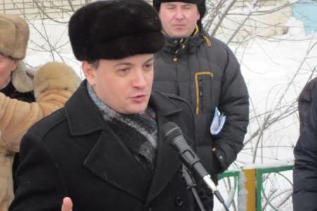Пензенская область. Митинг в Лопатино: Коммунисты и жители районного центра решительно выступили против закрытия ЦРБ
