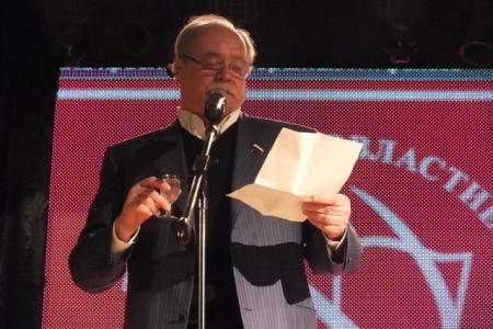 Санкт-Петербург. При поддержке КПРФ прошел концерт русского барда Александра Харчикова
