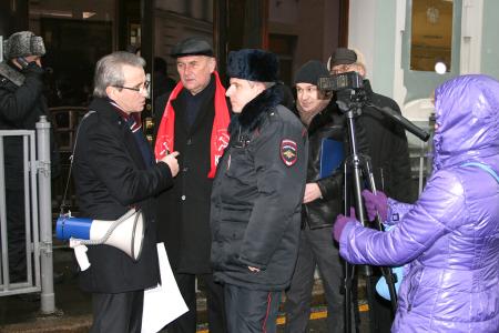 Свобода и демократия по-московски. О произволе «стражей порядка» во время встречи депутатов с избирателями