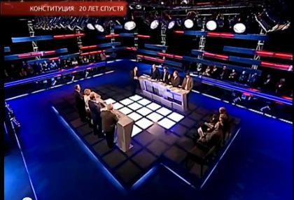 Секретарь ЦК КПРФ С.П.Обухов о президентском самодержавии и "танковой Конституции".Фрагменты дискуссии на "Право голоса" (ТВЦ)