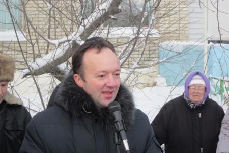 Пензенская область. Митинг в Лопатино: Коммунисты и жители районного центра решительно выступили против закрытия ЦРБ