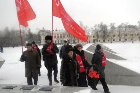 Коммунисты Благовещенска отметили 70-летие со дня снятия блокады Ленинграда