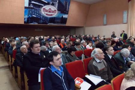 Алтайские коммунисты на очередном пленуме обсудили пути повышения боеспособности первичных и местных отделений партии 