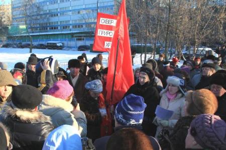 А.Е.Клычков обсудил с жителями ЮВАО вопрос спасения сквера по улице Федора Полетаева