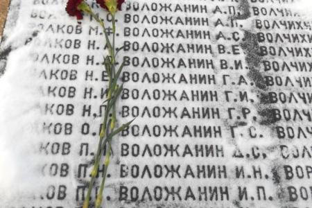 Курганская область. Депутат-коммунист В.А. Кислицын в новогодние праздники навестил с подарками ветерана Великой Отечественной войны