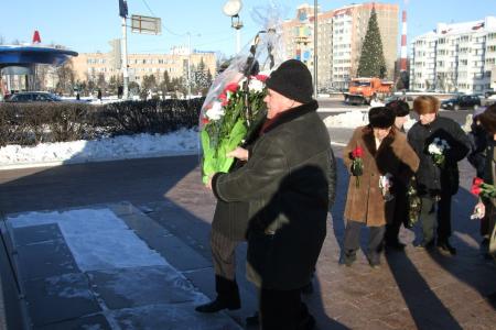 «Мы помним вас, товарищ Ленин». Подольские коммунисты почтили память вождя мирового пролетариата
