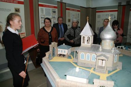Фракция КПРФ в Народном Собрании Карачаево-Черкесской Республики отметила 148-летие со дня рождения ученого-исследователя и революционера М.И.Бруснева