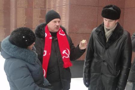 Коммунисты Благовещенска отметили 70-летие со дня снятия блокады Ленинграда