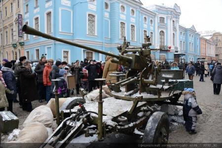 По земле, опаленной блокадой... Репортаж о поездке Г.А. Зюганова в Санкт-Петербург и Ленинградскую область