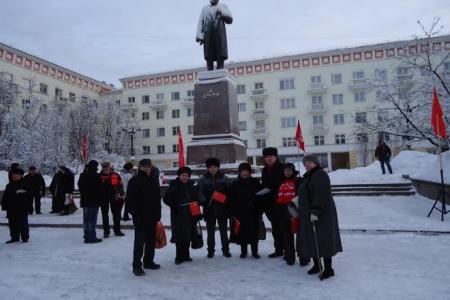 Мурманские коммунисты: Ленин живет в сердце каждого честного человека