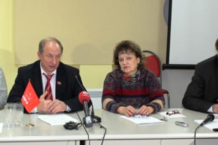 «2013-й – год активизации конфликтов на межнациональной основе». Пресс-конференция в Саратовском обкоме КПРФ