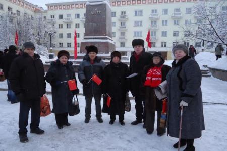 Мурманские коммунисты: Ленин живет в сердце каждого честного человека