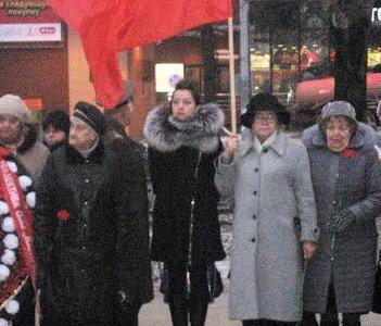 Коммунисты Калуги почтили память советских воинов-освободителей