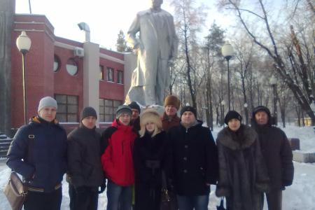 Рязанские коммунисты возложили цветы к памятникам В.И. Ленина