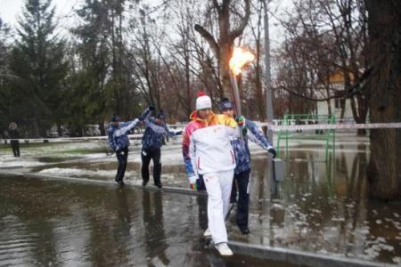 О.Н.Алимова: Олимпийский огонь в сером городе