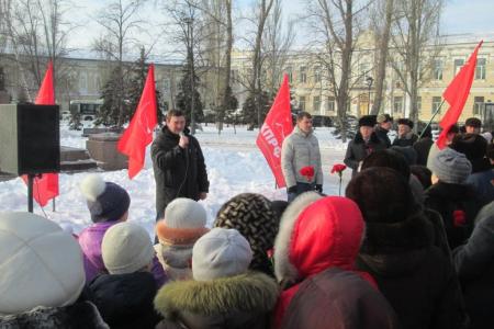 Самарская область. В памятных мероприятиях в годовщину смерти В.И. Ленина приняли участие свыше тысячи человек