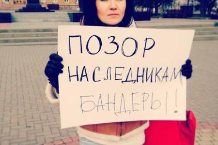 Комсомольцы Белгорода поддерживают харьковчан, держащих оборону против майдановцев