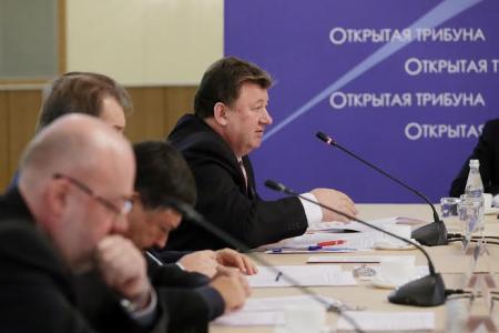 В.И. Кашин выступил на заседании Парламентского клуба «Открытая трибуна»