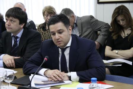 Коммунисты в Мосгордуме провели круглый стол по проблеме закрытия Царицынского продовольственного рынка