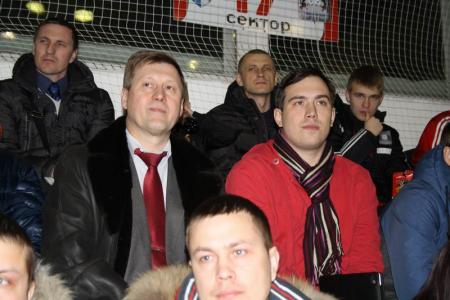 А.Е.Локоть: "Мы за красивый футбол!". Команда КПРФ по мини-футболу сразилась с сибиряками