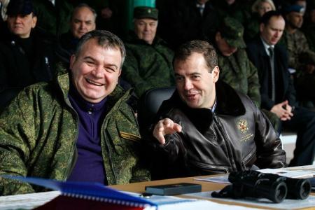 «Единая Россия» в Госдуме отказалась проводить парламентское расследование деятельности экс-министра обороны Сердюкова