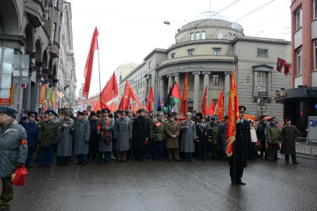 «Армия, защити свой народ!». Шествие и митинг в Москве