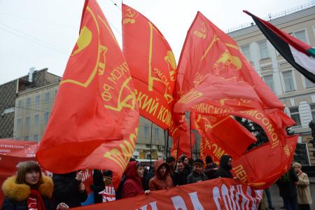 «Армия, защити свой народ!». Шествие и митинг в Москве