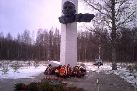 Псковская область. В Локнянском районе прошел митинг в память об Александре Матросове