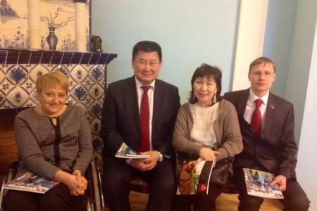 Республика Бурятия. Коммунисты поздравили лауреатов премиии «Человек года»