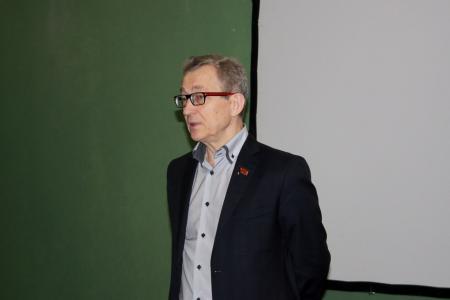 В.Г. Поздняков выступил перед слушателями Центра политической учебы ЦК КПРФ