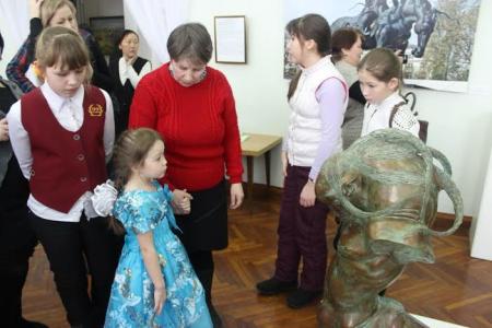 Республика Бурятия. На спортивной волне. Дети рисуют чемпионов!