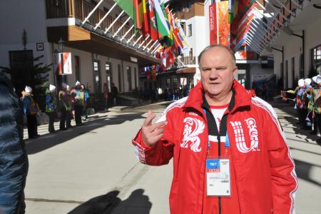 Лидер КПРФ Г.А.Зюганов посетил Олимпийские объекты в Сочи: Олимпиада дает четкий моральный посыл, чтобы в мире прекращались войны, и все состязания проходили лишь на спортивных площадках