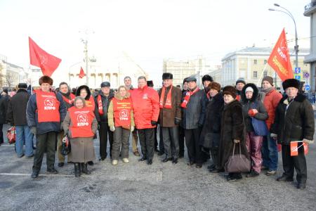 «За детей войны! За их благополучие!». Многотысячный митинг в Москве