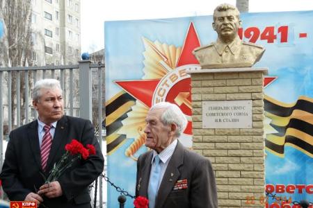 Тамбов. Рецепт от кризисов: социализм, сильная армия и дружба народов