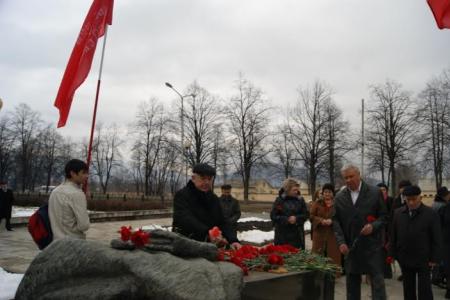 Северная Осетия. День Советской Армии и Флота - это непреходящий праздник