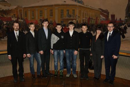 Лидер российских комсомольцев Анатолий Долгачев принял участие в отчетно-выборной конференции кировского комсомола