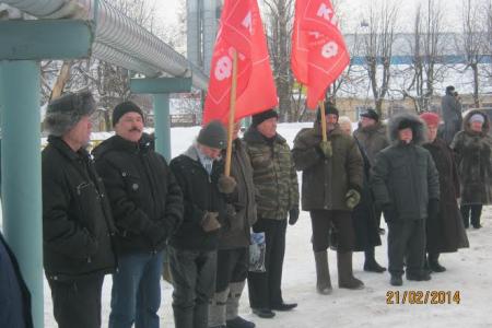Республика Марий Эл. В поселке Мари-Турек прошел митинг, посвященный закону «О детях войны» и предстоящему празднику Советской Армии и Военно-Морского Флота