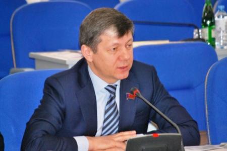 Коммунисты юга России обсуждают вопросы укрепления депутатской вертикали КПРФ