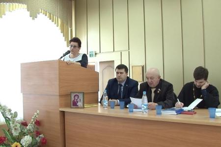 Тула. Депутат-коммунист городской думы Злата Пленникова провела общественные слушания по актуальным проблемам защиты материнства и детства