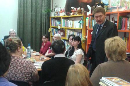 В Якутске начала работать новая общественная приемная депутатов-коммунистов