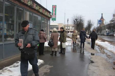 Коммунисты Ленинградской области: В Луге прошли пикеты в поддержку народа Крыма и Украины