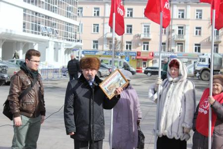 Тюменские коммунисты выступили в поддержку народа Крыма