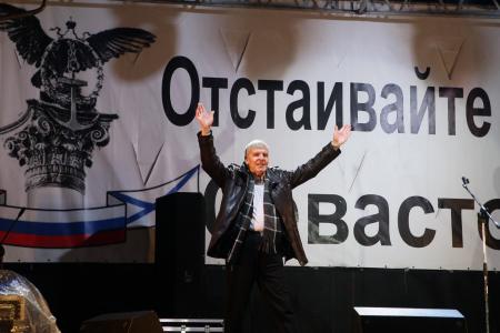 «Отстаивайте же Севастополь!». Поездка в Крым и Севастополь делегации ВЖС "Надежда России" и депутатов-коммунистов Госдумы