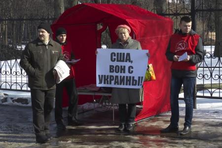 Своих не бросаем! В Рязани прошла серия пикетов в поддержку Крыма
