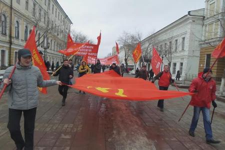 Оренбургские коммунисты поддерживают русскоязычное население Украины и волеизъявление населения Крыма