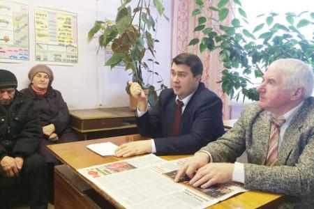 Депутат-коммунист О.А. Лебедев встретился с партийным активом города Суворова Тульской области