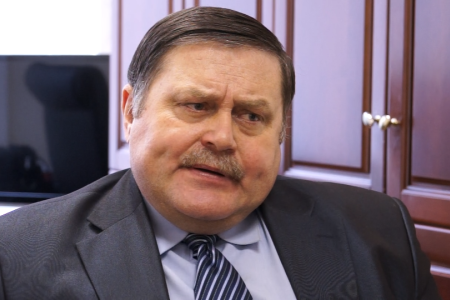 ЕдРо, ЛДПР и СР опасаются конкуренции новых партий? В.Г. Соловьев о новых правилах участия политических партий в региональных избирательных кампаниях. Видео KPRF.TV