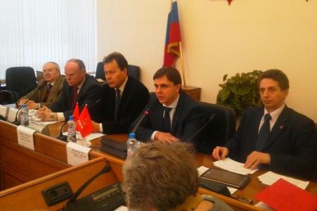 В Москве начался сбор подписей в поддержку закона о «детях войны»