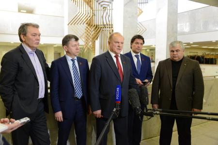 Наша сила - в солидарности! Репортаж с «круглого стола» на тему: «Коммунисты в парламентах и классовая борьба»