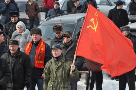 Тольятти. Коммунисты организовали митинг против массовых сокращений на «АвтоВАЗе»